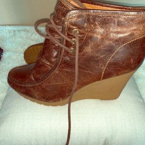 Distress MK Wedge Heel